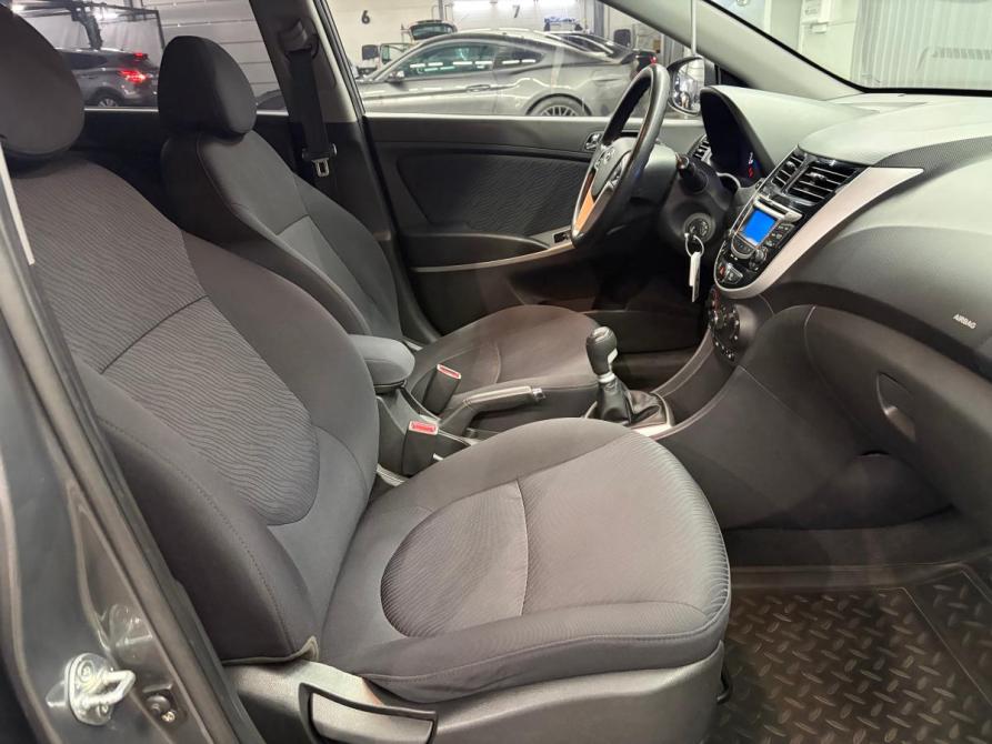 Hyundai Solaris I Краснодар  - изображение 15