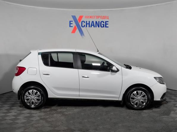Renault Sandero II с пробегом 2016 года, цена 794 000 рублей, 161429 км, хэтчбек, Автокод Объявления