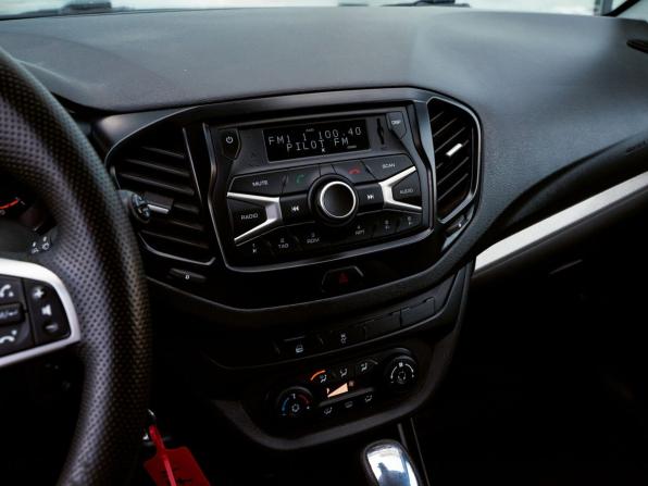 Lada (ВАЗ) Vesta I с пробегом 2021 года, цена 949 000 рублей, 223198 км, универсал, Автокод Объявления