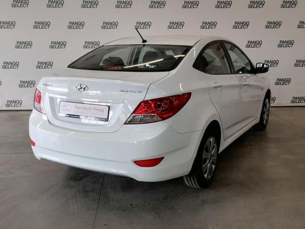 Hyundai Solaris I с пробегом 2013 года, цена 740 000 рублей, 154506 км, седан, Автокод Объявления