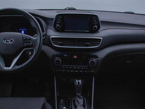 Hyundai Tucson III Рестайлинг с пробегом 2019 года, цена 2 400 000 рублей, 74713 км, внедорожник, Автокод Объявления