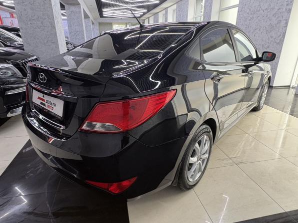 Hyundai Solaris I Рестайлинг с пробегом 2016 года, цена 899 000 рублей, 182467 км, седан, Автокод Объявления