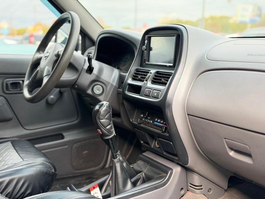 Nissan NP300 Череповец  - изображение 13