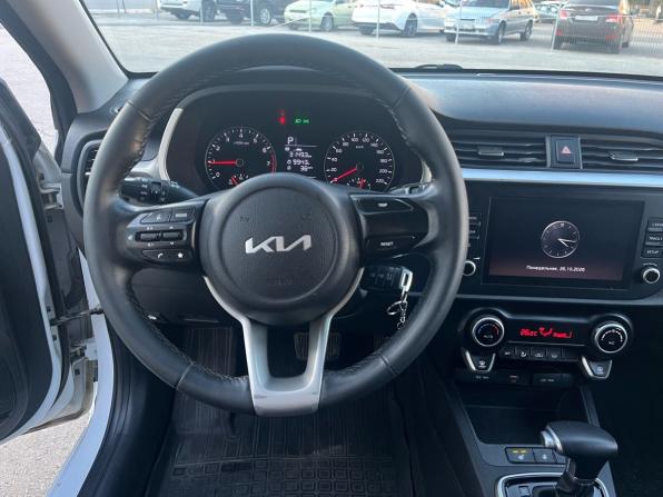 Kia Rio IV Рестайлинг с пробегом 2021 года, цена 1 070 000 рублей, 281000 км, седан, Автокод Объявления