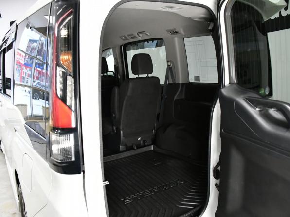 Honda Stepwgn V Рестайлинг с пробегом 2019 года, цена 2 425 000 рублей, 86118 км, минивэн, Автокод Объявления