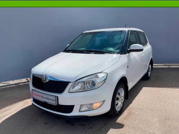 Skoda Fabia II Рестайлинг с пробегом 2013 года, цена 909 000 рублей, 179999 км, хэтчбек, Автокод Объявления