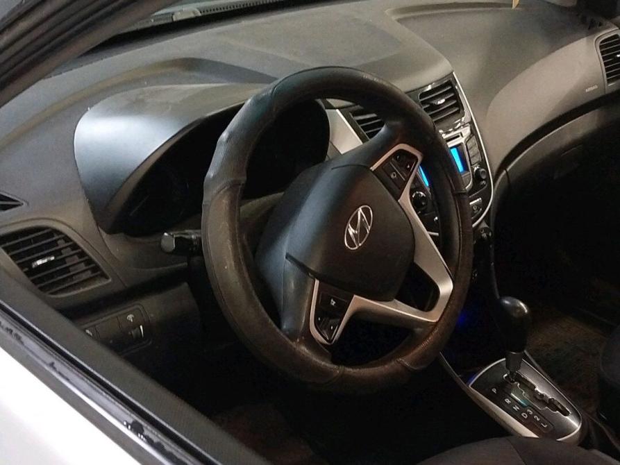 Hyundai Solaris I Санкт-Петербург  - изображение 7