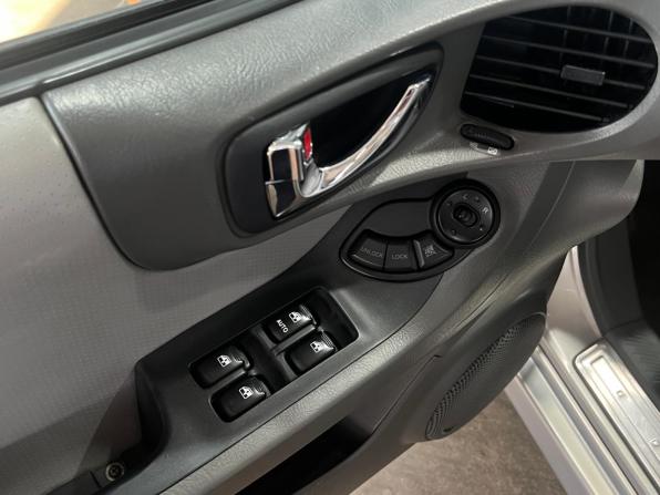 Hyundai Santa Fe Classic с пробегом 2011 года, цена 890 000 рублей, 250840 км, внедорожник, Автокод Объявления