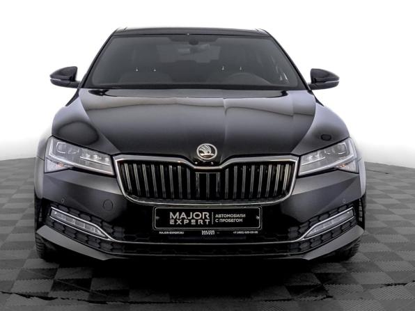 Skoda Superb III Рестайлинг с пробегом 2024 года, цена 3 420 000 рублей, 82225 км, лифтбек, Автокод Объявления