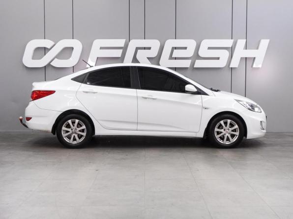 Hyundai Solaris I с пробегом 2011 года, цена 749 000 рублей, 161241 км, седан, Автокод Объявления