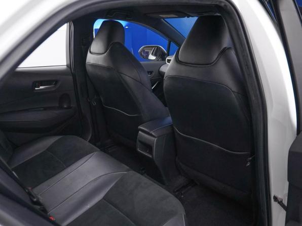 Toyota Corolla XII (E210) с пробегом 2020 года, цена 1 789 404 рубля, 105731 км, хэтчбек, Автокод Объявления