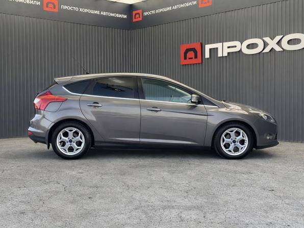 Ford Focus III с пробегом 2013 года, цена 697 000 рублей, 238654 км, хэтчбек, Автокод Объявления