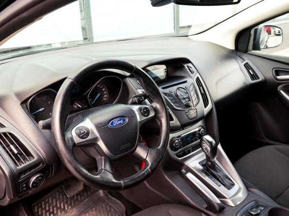Ford Focus III с пробегом 2013 года, цена 825 000 рублей, 119663 км, хэтчбек, Автокод Объявления