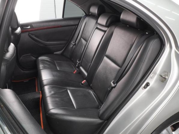 Toyota Avensis II с пробегом 2005 года, цена 729 000 рублей, 326613 км, седан, Автокод Объявления