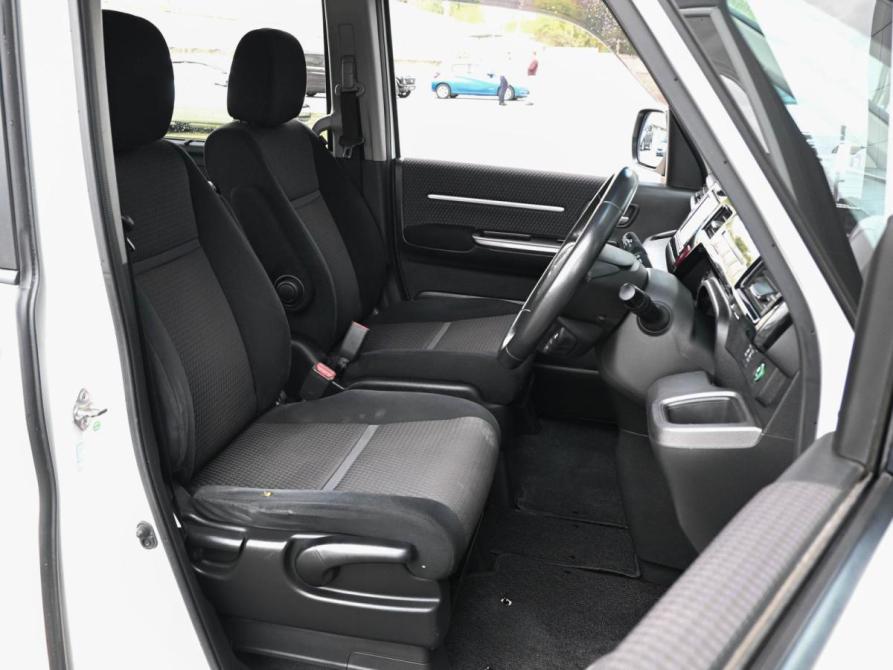 Honda Stepwgn V Новороссийск  - изображение 11
