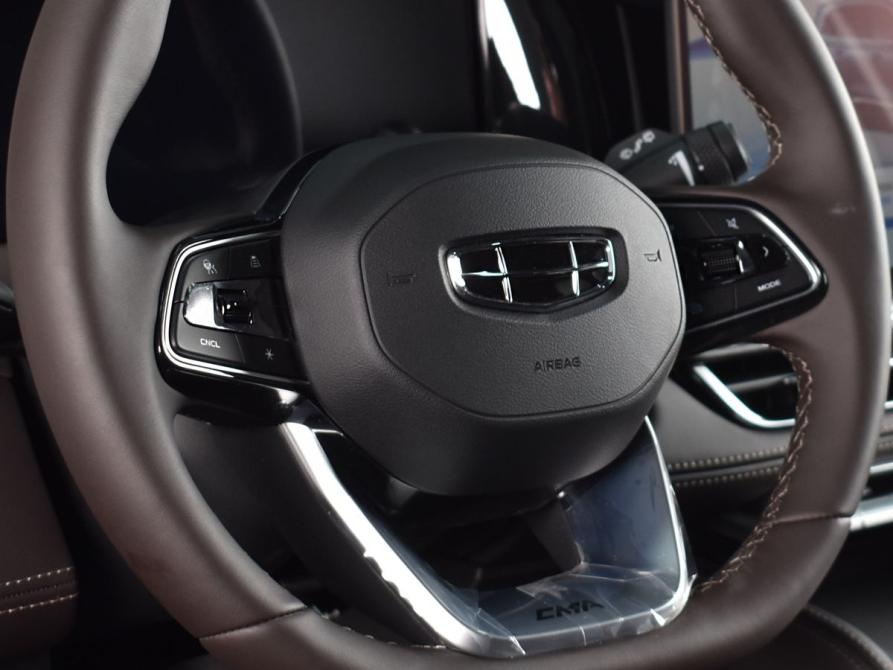 Geely Monjaro I Рестайлинг 2 Кемерово  - изображение 13