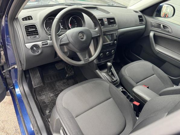 Skoda Yeti I Рестайлинг с пробегом 2015 года, цена 1 289 000 рублей, 81688 км, внедорожник, Автокод Объявления