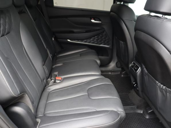 Hyundai Santa Fe IV Рестайлинг с пробегом 2021 года, цена 3 600 000 рублей, 72765 км, внедорожник, Автокод Объявления