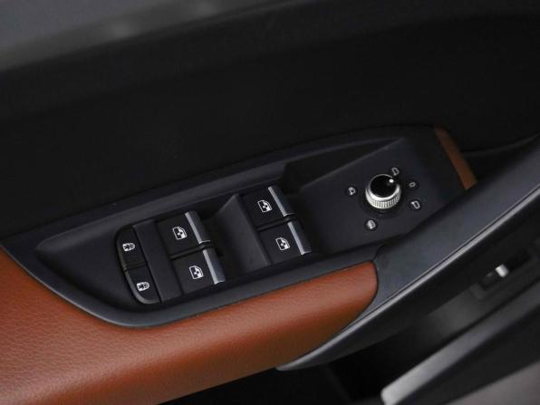Audi Q5 II (FY) Рестайлинг с пробегом 2021 года, цена 3 698 077 рублей, 78504 км, внедорожник, Автокод Объявления