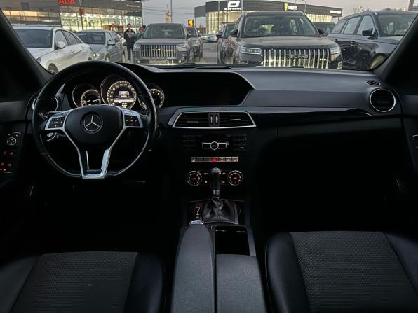 Mercedes-Benz C-Класс III (W204) Рестайлинг с пробегом 2013 года, цена 1 737 000 рублей, 213721 км, седан, Автокод Объявления