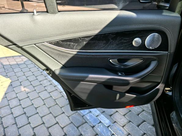 Mercedes-Benz E-Класс V (W213 S213 C238) с пробегом 2017 года, цена 3 690 000 рублей, 76170 км, седан, Автокод Объявления