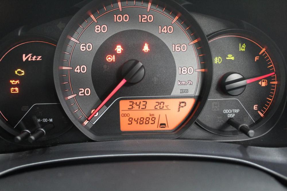 Toyota Vitz III (XP130) Рестайлинг Кемерово  - изображение 17