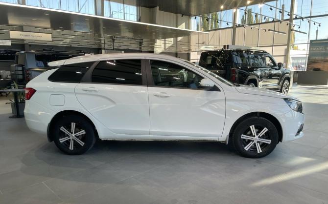Lada (ВАЗ) Vesta I с пробегом 2021 года, цена 1 338 100 рублей, 32465 км, универсал, Автокод Объявления