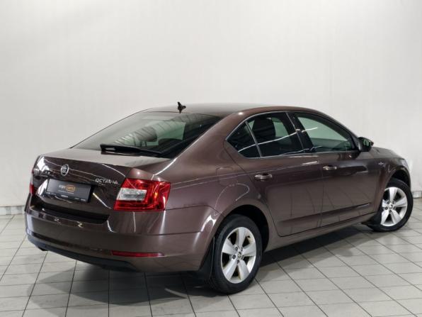 Skoda Octavia III (A7) Рестайлинг с пробегом 2019 года, цена 1 763 000 рублей, 138763 км, лифтбек, Автокод Объявления
