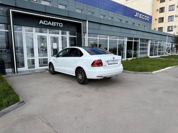 Volkswagen Polo V Рестайлинг с пробегом 2018 года, цена 850 000 рублей, 178301 км, седан, Автокод Объявления