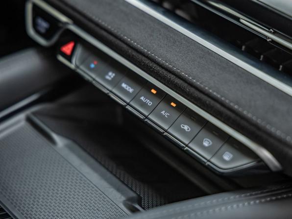 Geely Monjaro I с пробегом 2024 года, цена 3 318 000 рублей, 59239 км, внедорожник, Автокод Объявления