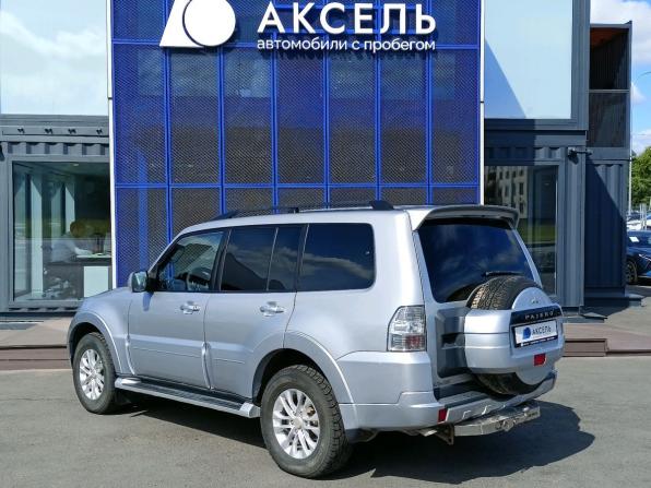 Mitsubishi Pajero IV Рестайлинг 1 с пробегом 2011 года, цена 1 599 000 рублей, 241000 км, внедорожник, Автокод Объявления