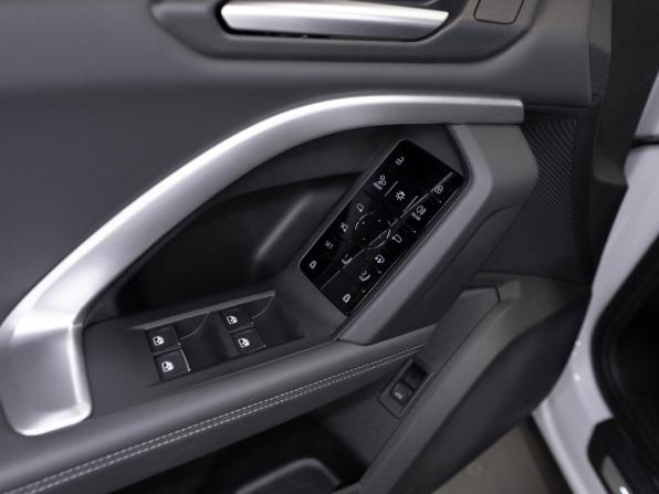 Audi Q5 III с пробегом 2025 года, цена 7 450 000 рублей, 1458 км, внедорожник, Автокод Объявления