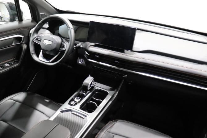Geely Okavango I Рестайлинг с пробегом 2024 года, цена 3 050 000 рублей, 4430 км, внедорожник, Автокод Объявления