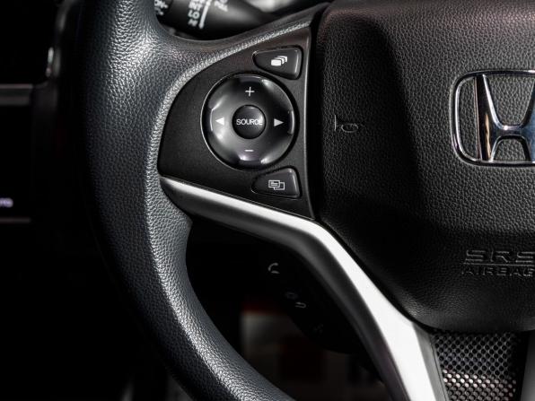 Honda Fit III Рестайлинг с пробегом 2019 года, цена 1 200 000 рублей, 138700 км, хэтчбек, Автокод Объявления