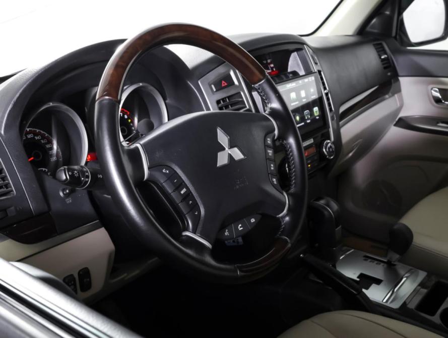 Mitsubishi Pajero IV Рестайлинг 2 Москва  - изображение 15