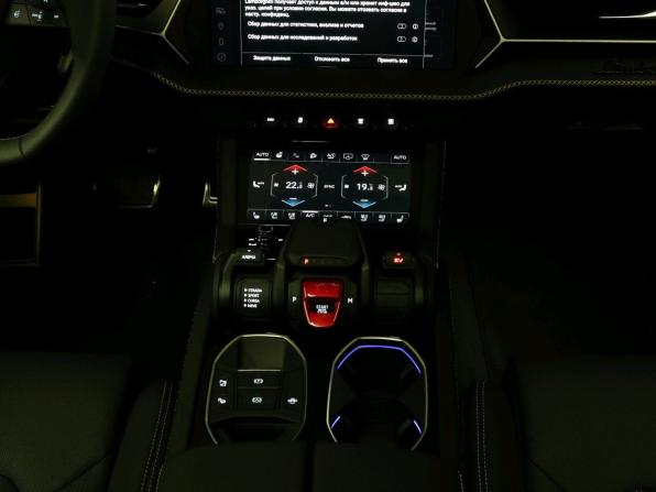Lamborghini Urus I Рестайлинг с пробегом 2025 года, цена 43 500 000 рублей, 57 км, внедорожник, Автокод Объявления
