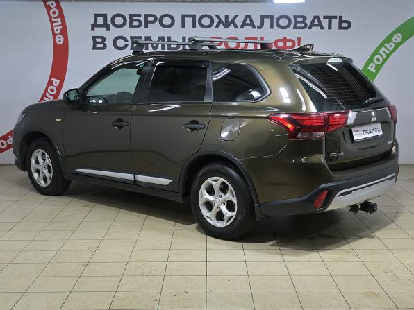 Mitsubishi Outlander III Рестайлинг 3 с пробегом 2019 года, цена 1 830 000 рублей, 103000 км, внедорожник, Автокод Объявления