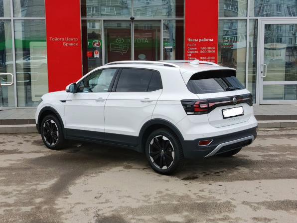Volkswagen Tacqua с пробегом 2024 года, цена 2 480 000 рублей, 8155 км, внедорожник, Автокод Объявления