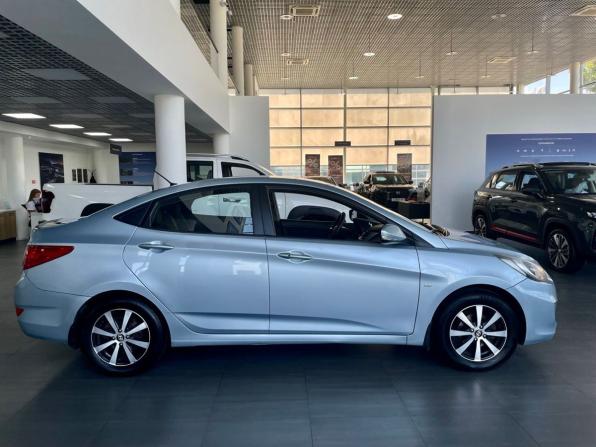 Hyundai Solaris I с пробегом 2012 года, цена 899 900 рублей, 181000 км, седан, Автокод Объявления