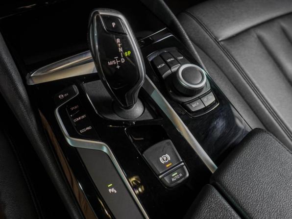 BMW 5 серии VII (G30/G31/G38) с пробегом 2019 года, цена 2 799 000 рублей, 171490 км, седан, Автокод Объявления
