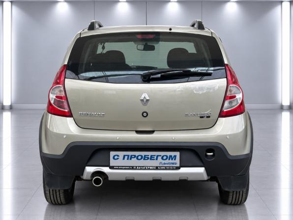 Renault Sandero I с пробегом 2013 года, цена 520 000 рублей, 270310 км, хэтчбек, Автокод Объявления