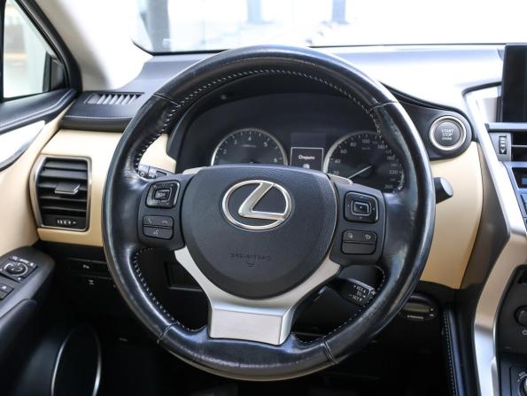 Lexus NX I с пробегом 2016 года, цена 2 349 000 рублей, 194015 км, внедорожник, Автокод Объявления