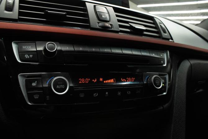 BMW 3 серии VI (F3x) с пробегом 2012 года, цена 1 669 000 рублей, 223507 км, седан, Автокод Объявления