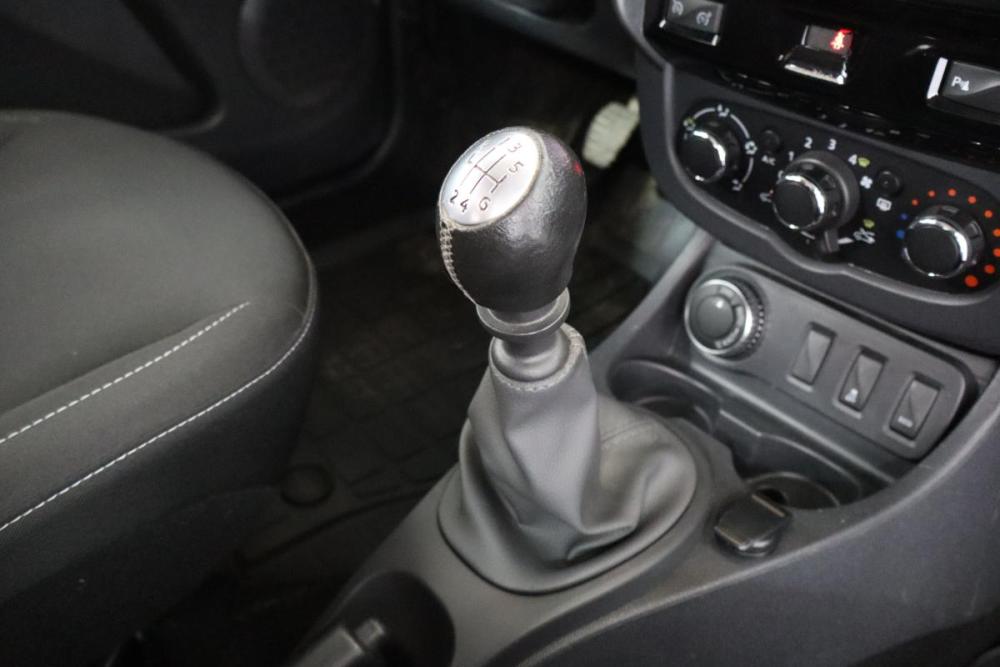 Renault Duster I Рестайлинг Санкт-Петербург  - изображение 11