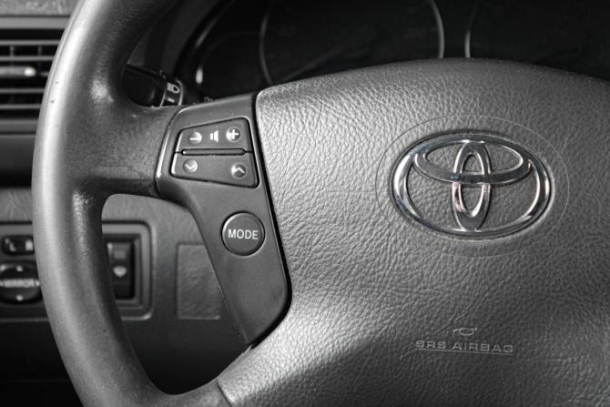 Toyota Avensis II Рестайлинг с пробегом 2007 года, цена 699 000 рублей, 290000 км, седан, Автокод Объявления