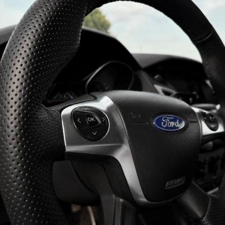 Ford Focus III с пробегом 2012 года, цена 594 000 рублей, 223905 км, хэтчбек, Автокод Объявления
