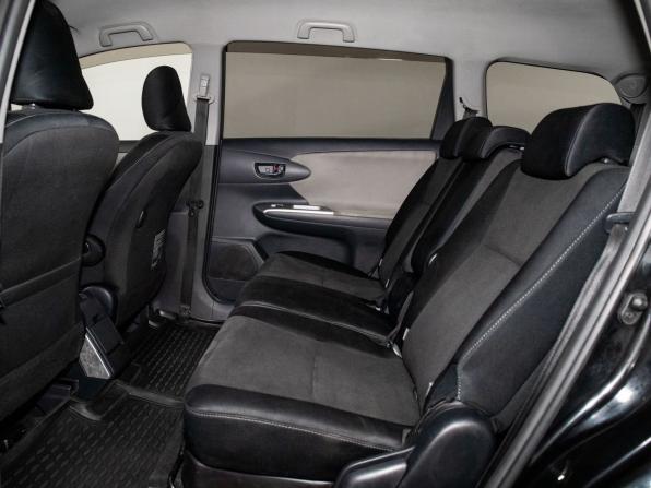 Toyota Wish II с пробегом 2010 года, цена 1 345 000 рублей, 180031 км, минивэн, Автокод Объявления