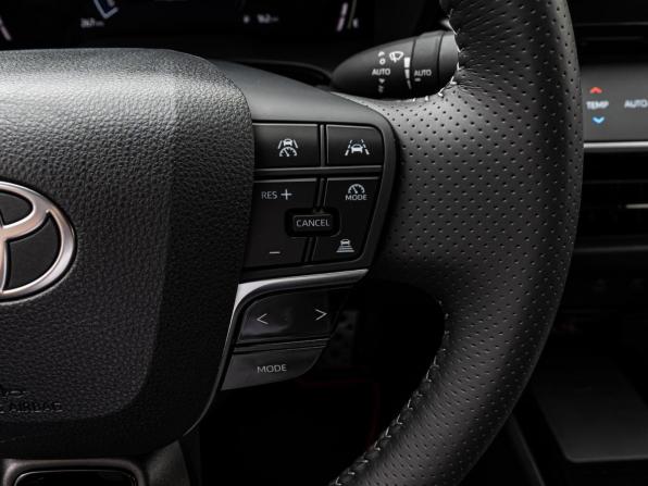 Toyota Camry IX (XV80) China Market с пробегом 2025 года, цена 3 999 000 рублей, 267 км, седан, Автокод Объявления