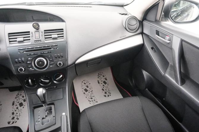 Mazda 3 II (BL) Рестайлинг с пробегом 2011 года, цена 869 000 рублей, 190000 км, хэтчбек, Автокод Объявления