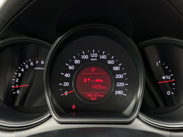 Kia Ceed II Рестайлинг с пробегом 2016 года, цена 1 290 000 рублей, 136137 км, универсал, Автокод Объявления